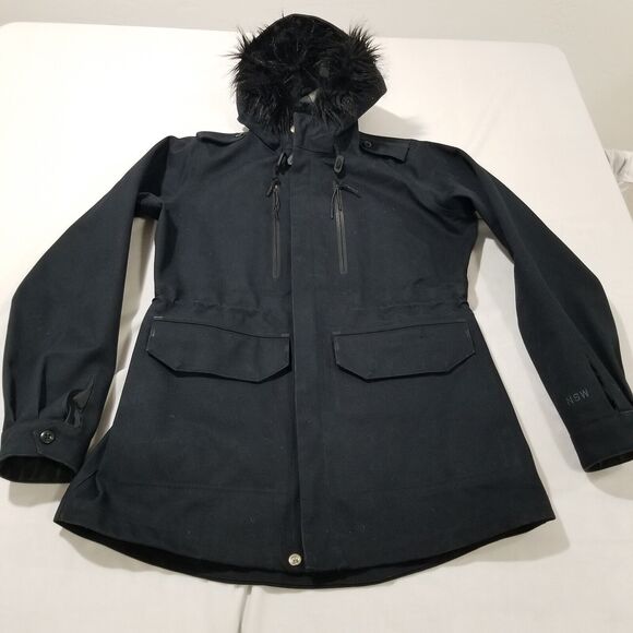 Nike Jackets & Blazers - Nike Sportswear Jacket Womens Large M65 426816-010 Waterproof Tape Seams Storm